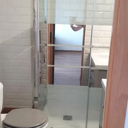 Apartment Les Vagues Au Balcon Les Draps Ne Sont Pas Fournis Empuriabrava