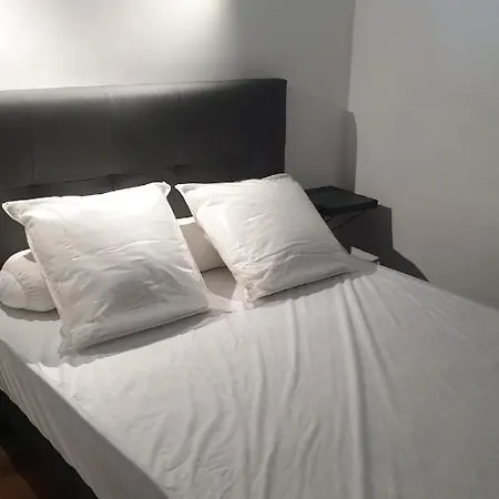 Apartment Les Vagues Au Balcon Les Draps Ne Sont Pas Fournis *