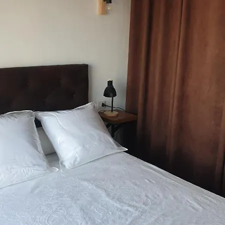 Les Vagues Au Balcon Les Draps Ne Sont Pas Fournis * Empuriabrava